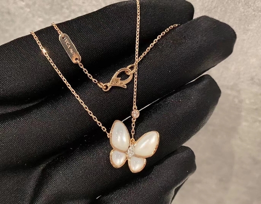 18k Yellow Gold VCA Sweet  Butterfly Necklace VVS Diamond Round Cut