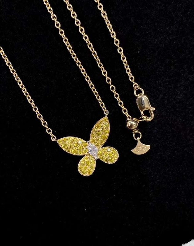 Luxury Diamond Jewelry Classic Style Prong Setting White VS2 Diamond Necklace