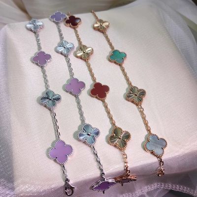 Luxe 18k gouden diamant juwelen oorbellen die persoonlijke stijl verbeteren met uitzonderlijke glans