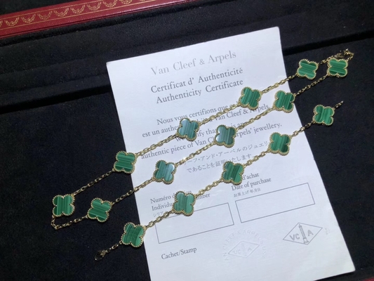 Elegante 18K goud Custom Brand Vintage ketting met 10 groene malachiet